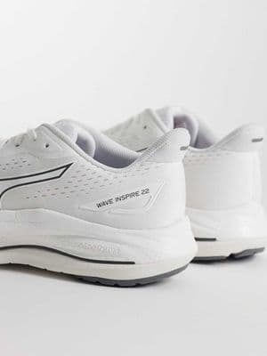 Mizuno Wave Inspire 22 running sneakers