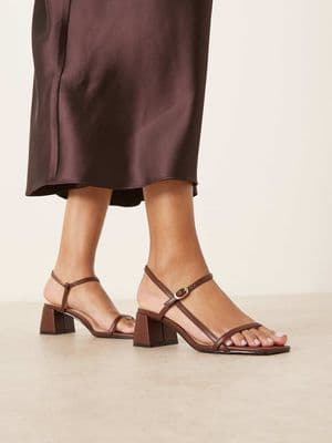 Glamorous Wide Fit low block heeled sandals