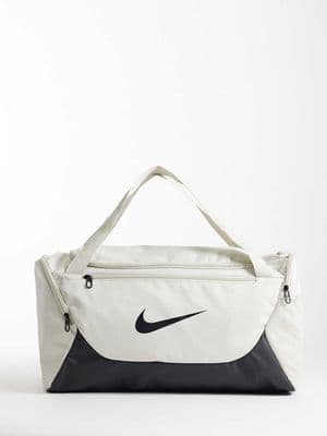 Nike Brasilia small duffel bag