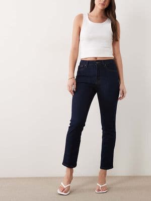 Good American good legs straight leg jeans