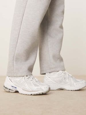 New Balance 1906 unisex sneakers