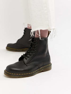 Dr Martens Original 8-Eye boots