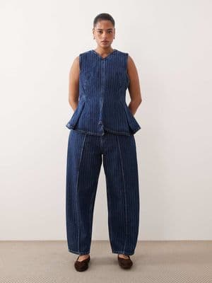 ARRANGE Curve Clover front seam detail jeans