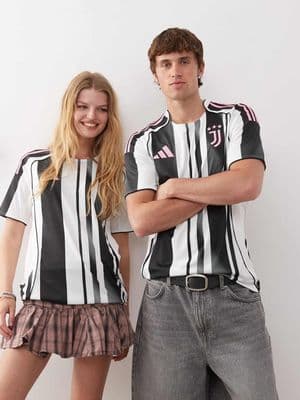 ASOS product image 9f82aac58aec