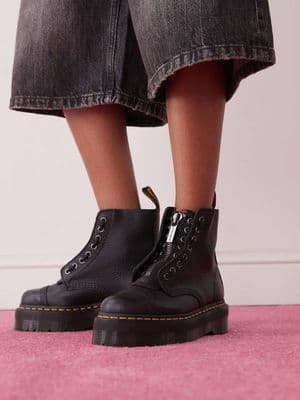 Dr Martens Sinclair flatform zip tumbled leather boots