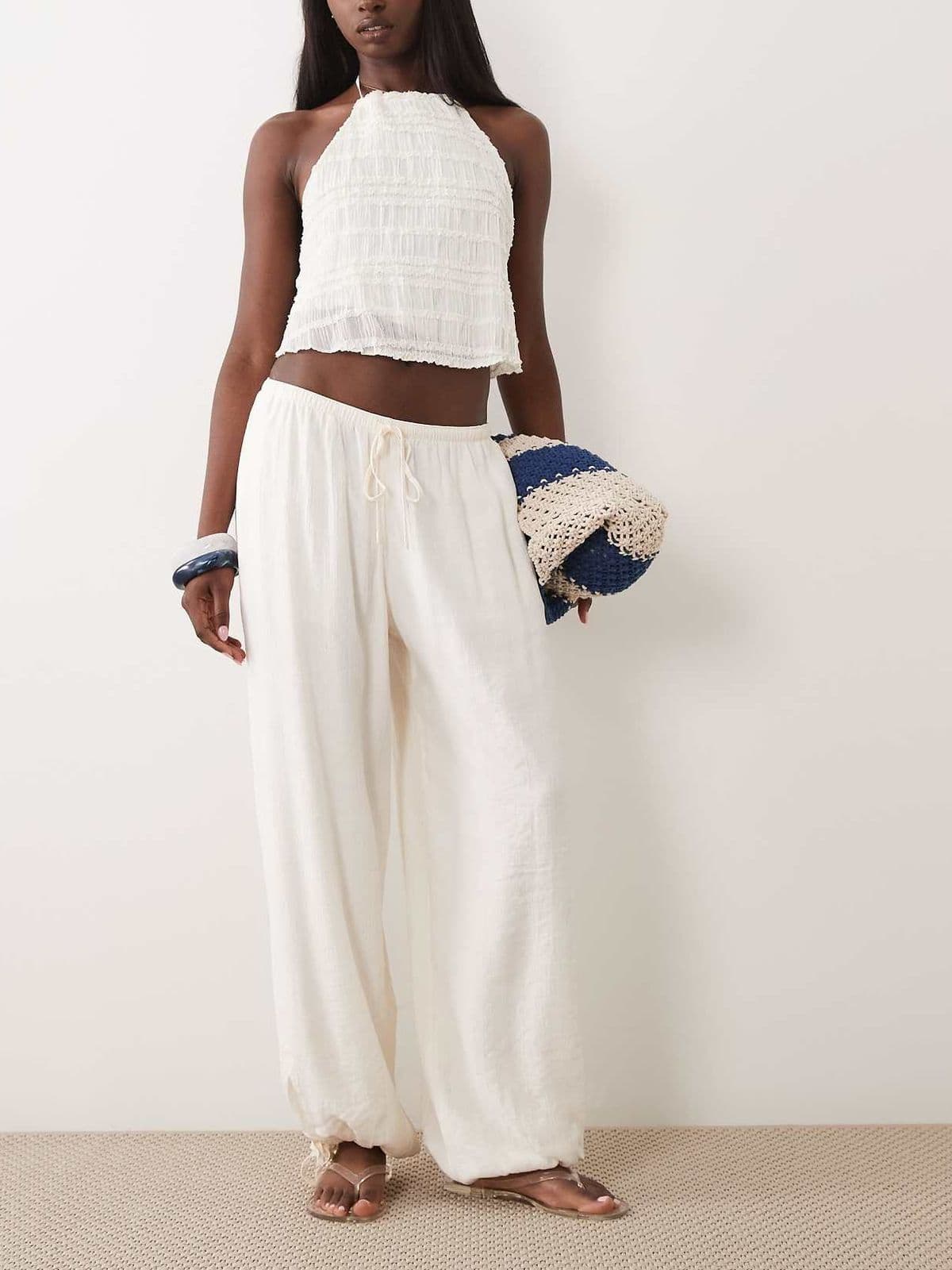 ASOS product image b012ef57ddca