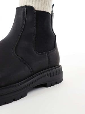 schuh Dion chunky chelsea boots