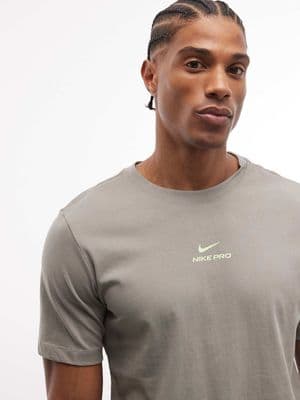 Nike Pro Training Dri-FIT t-shirt