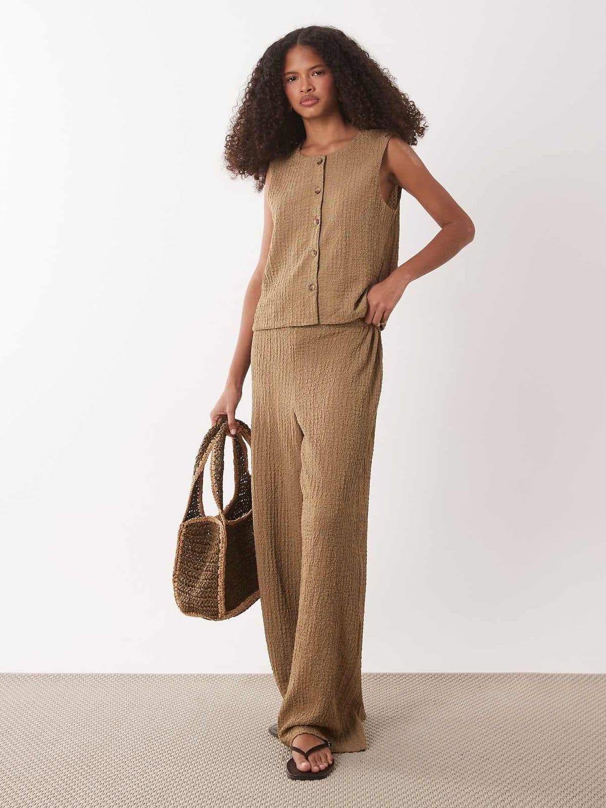 ASOS product image d182b54b926e