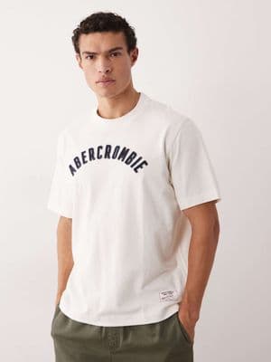 Abercrombie & Fitch patch logo t-shirt