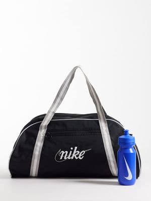 Nike Training Gym Club Retro holdall bag