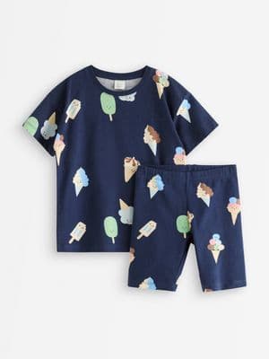Set - t-shirt and cycling shorts