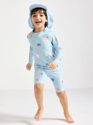 Swimwear set with uv protection