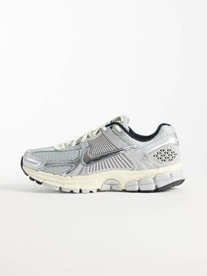 Nike Zoom Vomero 5 sneakers