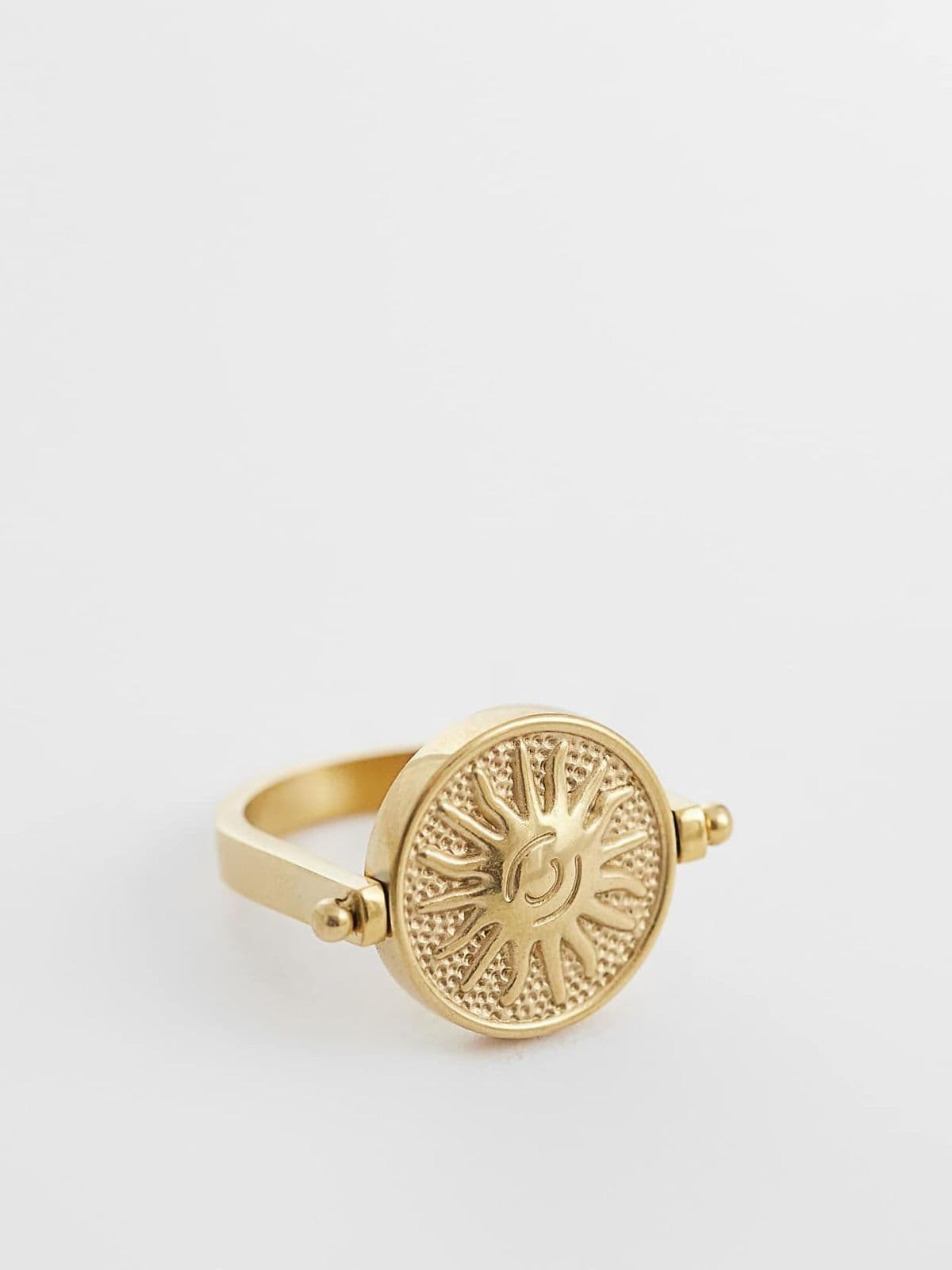 ASOS product image 323343784ee1