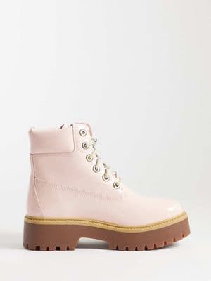 Timberland 6 inch Lace Up boots